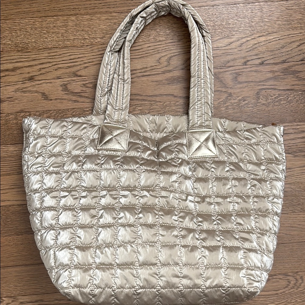 Elegant Quilted Tote Bag in Gold